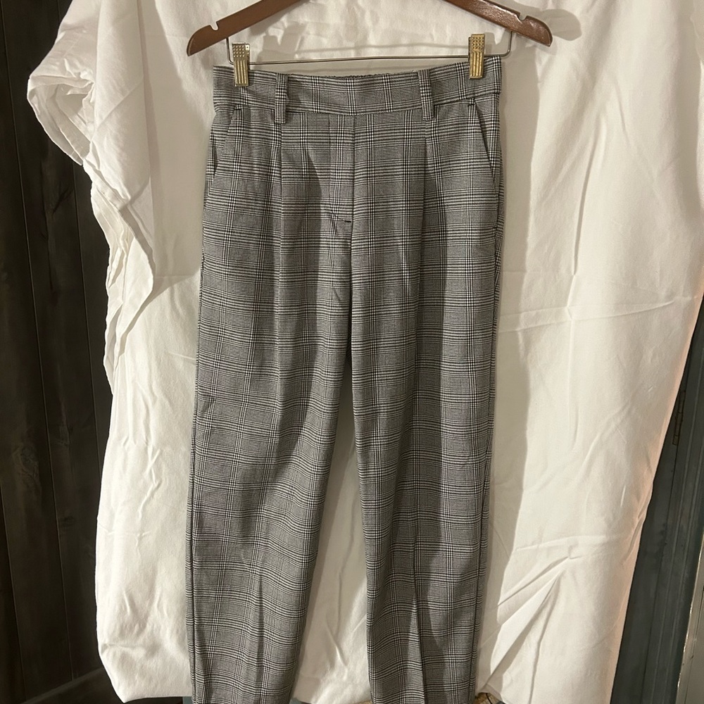 Loft Ankle length pants